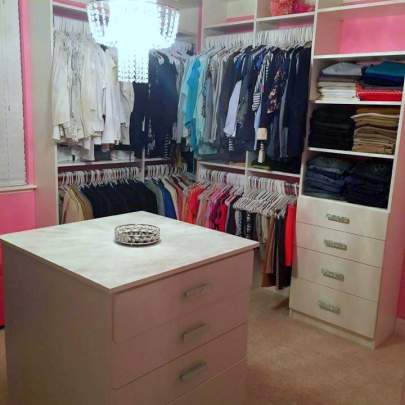 Her master floor mount adjustable closet